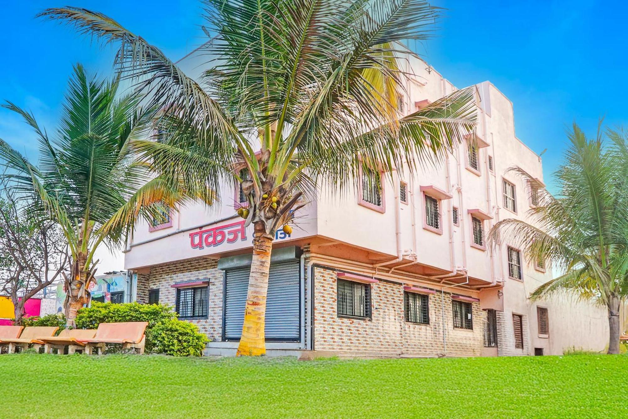 Hotel O Pankaj Hotel & Lodge Gangapur  Экстерьер фото